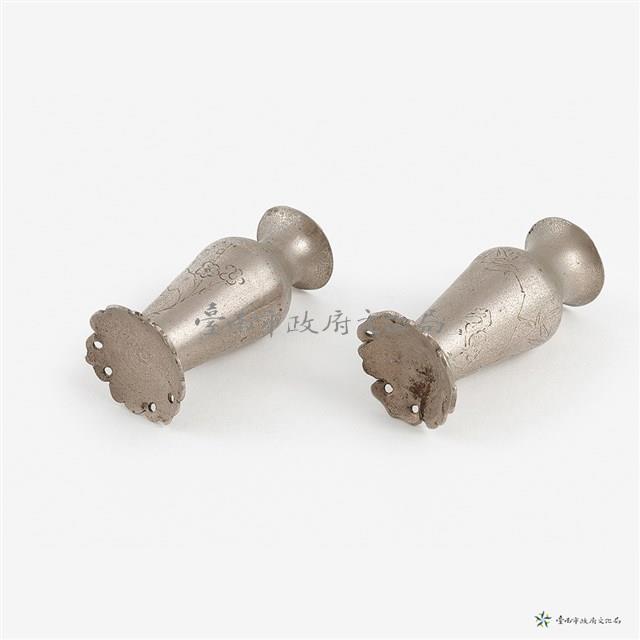 銀花瓶一對藏品圖，第4張
