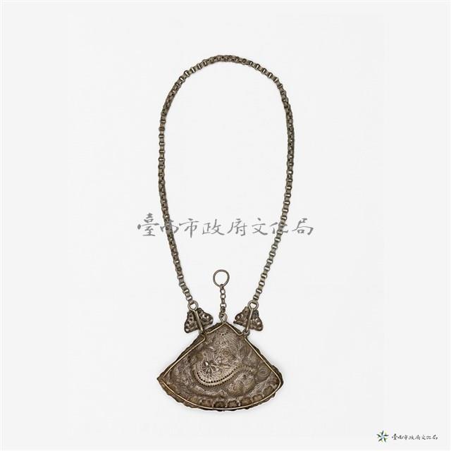 銀龍圖案項鍊藏品圖，第2張