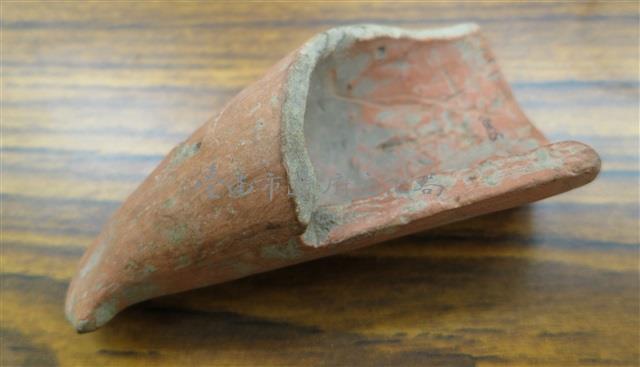 鳥首狀器藏品圖，第1張