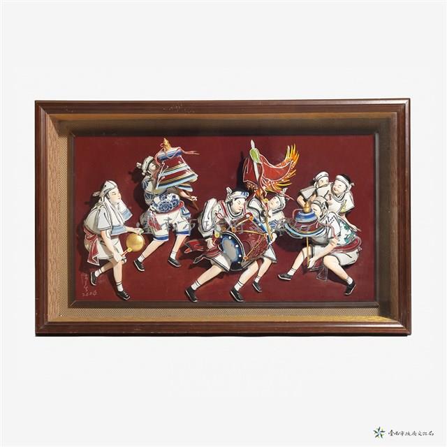 陳三火剪黏作品-跳鼓陣（含壓克力面及木框）藏品圖，第1張