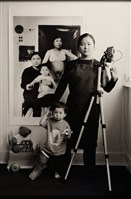 母親如同創造者No.3－兒子的腳裹石膏的圖片