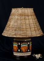 原住民圖紋檯燈的圖片