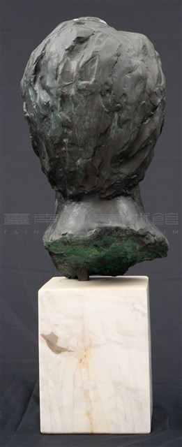 沈哲哉先生塑像藏品圖，第9張