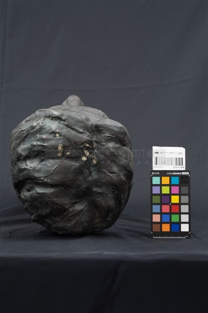 沈哲哉先生塑像藏品圖，第6張