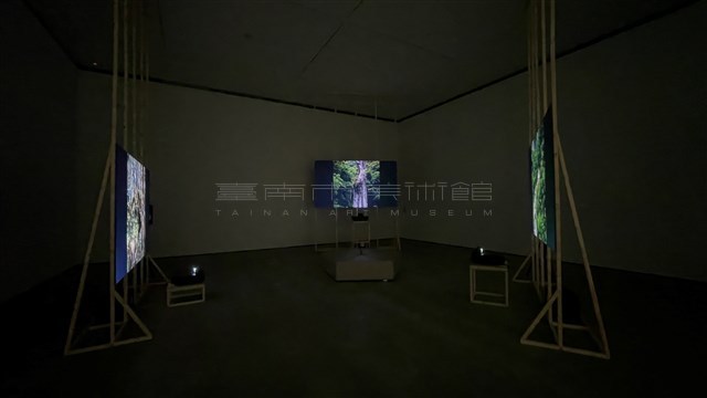 封閉世界設定集：在全球封鎖下環島藏品圖，第1張