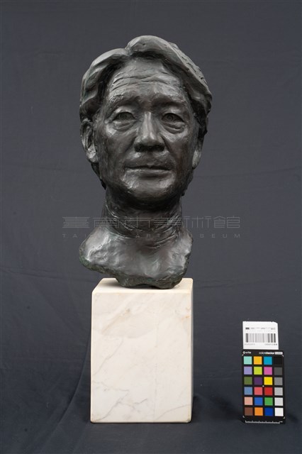 沈哲哉先生塑像藏品圖，第2張