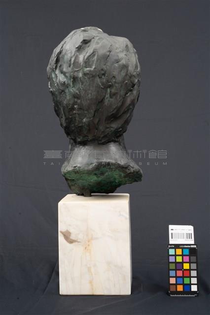 沈哲哉先生塑像藏品圖，第4張