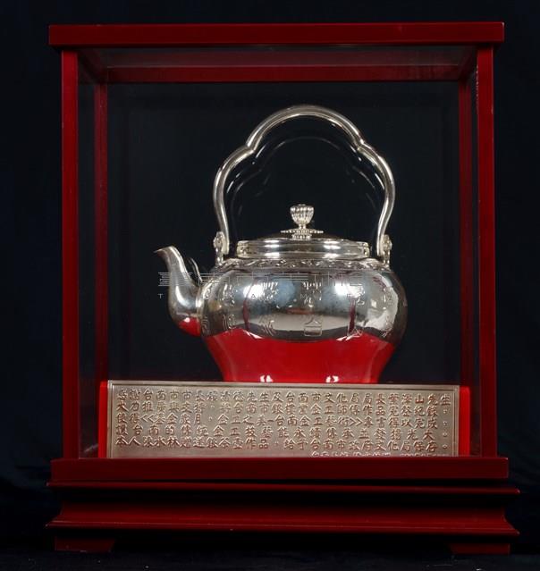 銀茶壺藏品圖，第1張