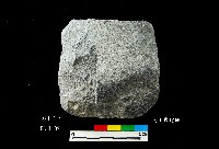 芝山岩文化打製斧鋤形器藏品圖，第2張