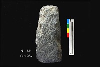 圓山文化打製斧鋤形器藏品圖，第2張
