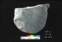 芝山岩文化磨製斧鋤形器藏品圖，第1張