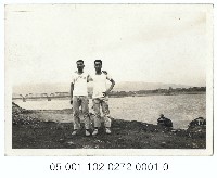 淡水河畔的恆毅中學學生與臺北橋藏品圖，第1張