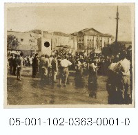 龍山寺前消防演練-滅火練習木架與演練人群藏品圖，第1張