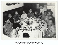 蓬萊閣-婦女圍桌藏品圖，第1張