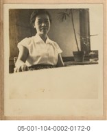 女性個人照藏品圖，第1張