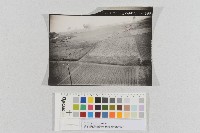 美軍轟炸澎湖豬母水機場-低空轟炸照片藏品圖，第1張