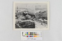 美軍轟炸不知名糖廠-低空轟炸照片藏品圖，第1張