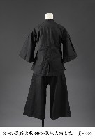 黑地大襟女衣一套藏品圖，第2張