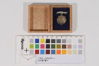 愛國婦人會-通常會員徽章藏品圖，第1張