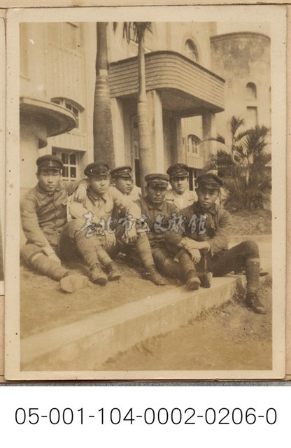 中學生合照藏品圖，第1張
