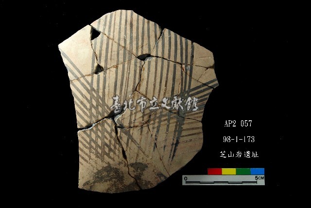 芝山岩文化黑彩陶容器腹片藏品圖，第1張