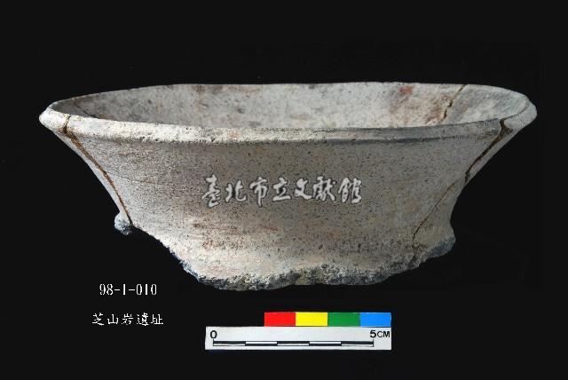 芝山岩文化罐口藏品圖，第1張