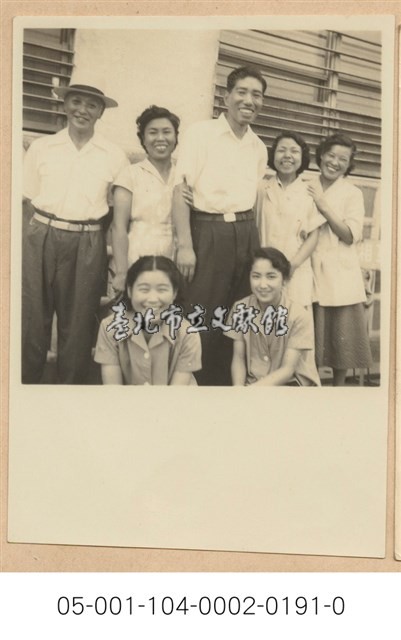 合照藏品圖，第1張