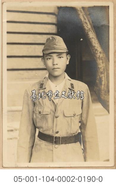 軍人個人照藏品圖，第1張