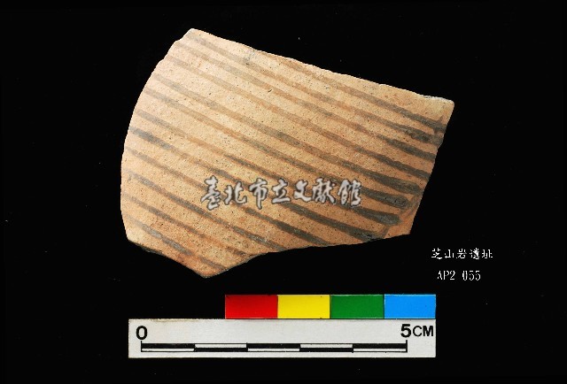 芝山岩文化黑彩陶容器腹片藏品圖，第2張