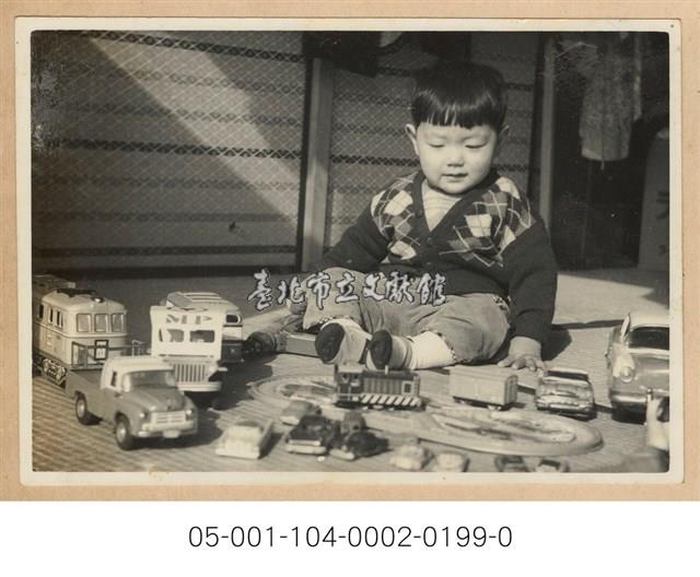 男童生活照藏品圖，第1張