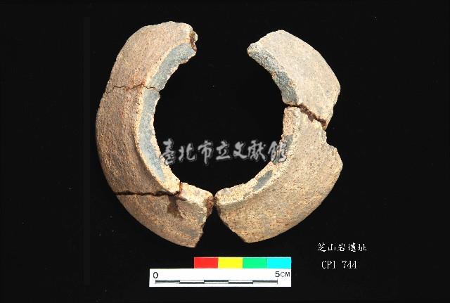 圓山文化圈足藏品圖，第3張