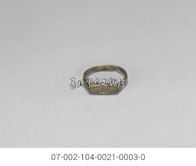 原住民銅指環(有戒臺)藏品圖，第2張