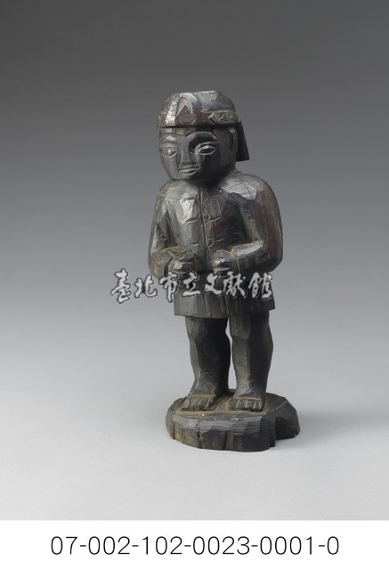 木雕勇士像藏品圖，第1張
