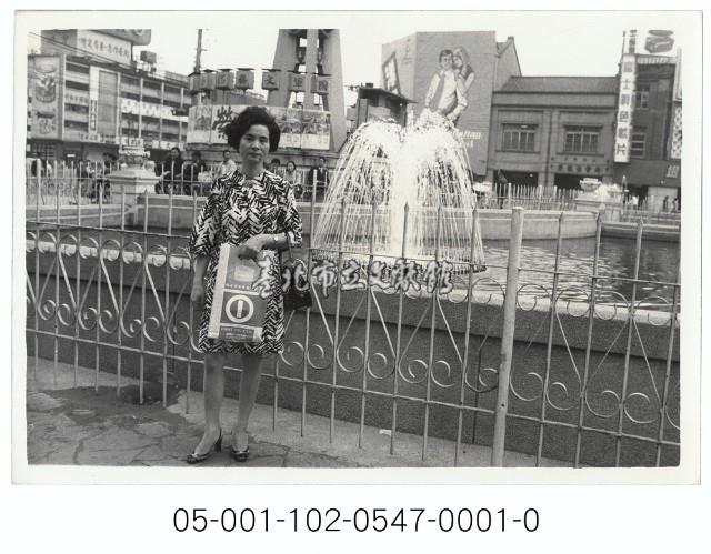 西門圓環獅子會標準鐘女士獨照藏品圖，第1張