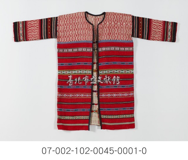 泰雅族新人衣藏品圖，第1張