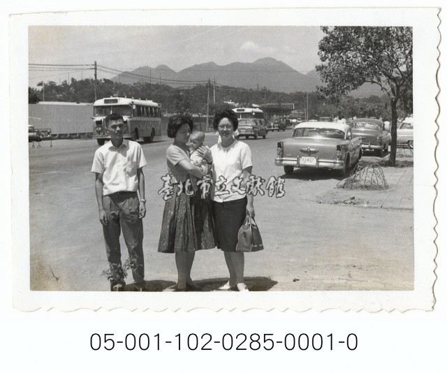 中山北路路旁合影藏品圖，第1張