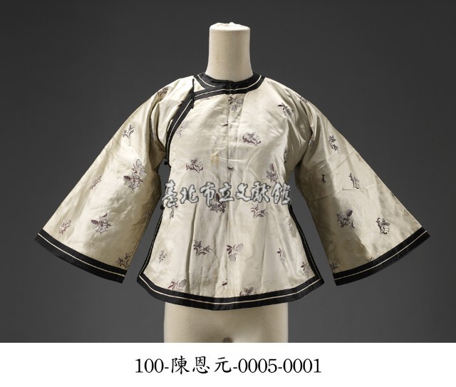 女唐裝型盤扣上衣藏品圖，第1張