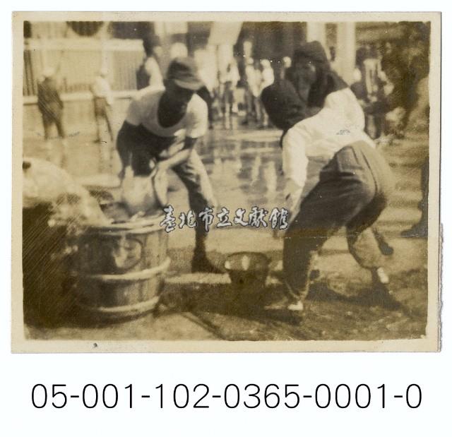 龍山寺前消防演練-分裝消防用水藏品圖，第1張