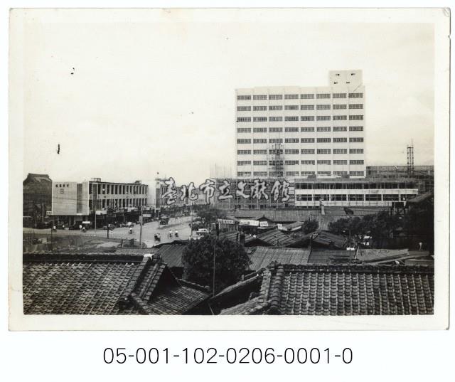 中華商場-南端遠望街景及鄰近興建大樓藏品圖，第1張