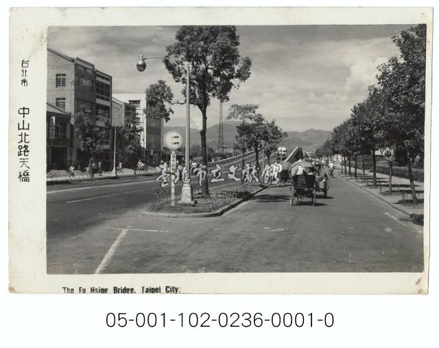 中山北路天橋藏品圖，第1張