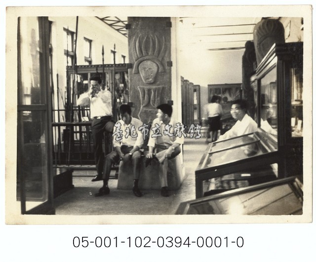 臺灣省立博物館內展示情形藏品圖，第1張
