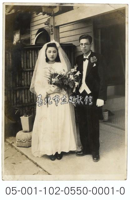 新娘與新郎合影藏品圖，第1張