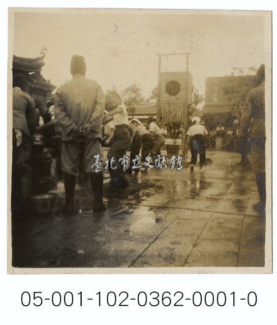 龍山寺前消防演練-滅火練習木架藏品圖，第1張
