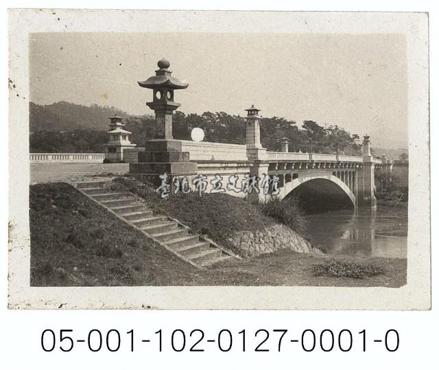 中山橋側影藏品圖，第1張
