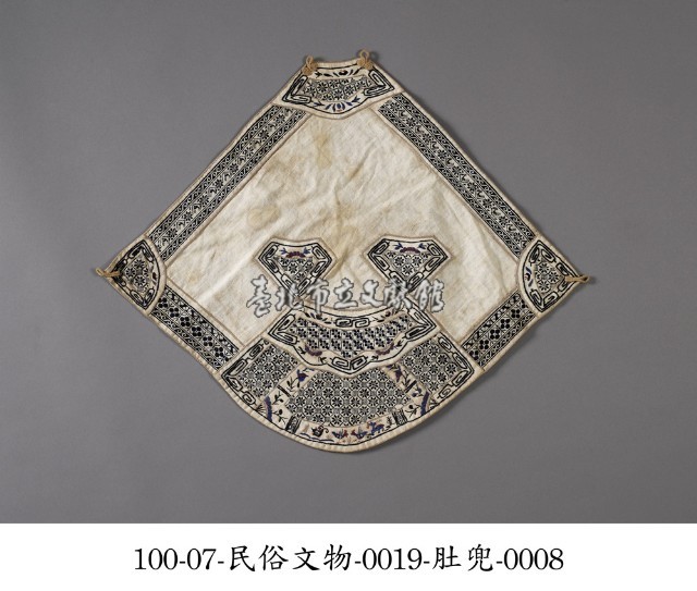肚兜藏品圖，第8張