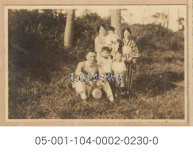 家庭合照藏品圖，第1張