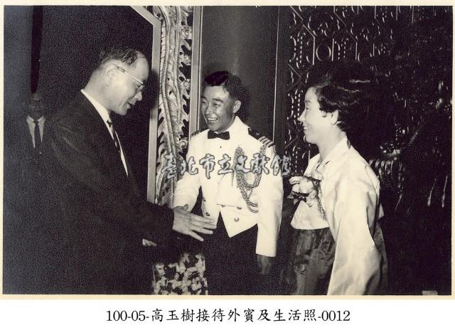 高玉樹接待外賓及生活照-0012藏品圖，第1張