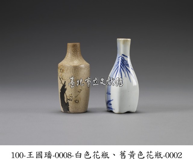 冰裂黃瓷委角梅花花瓶藏品圖，第1張