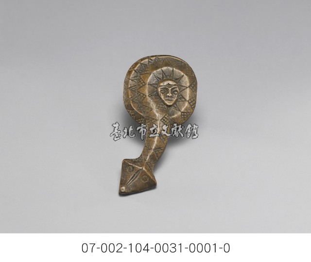 排灣族雕蛇臘板藏品圖，第3張