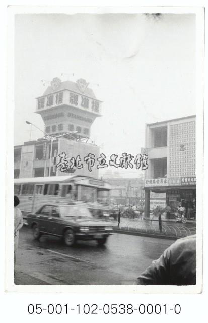 中華商場忠棟與孝棟間藏品圖，第1張